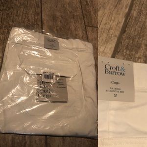 Croft and Barrow White Cargo Shorts